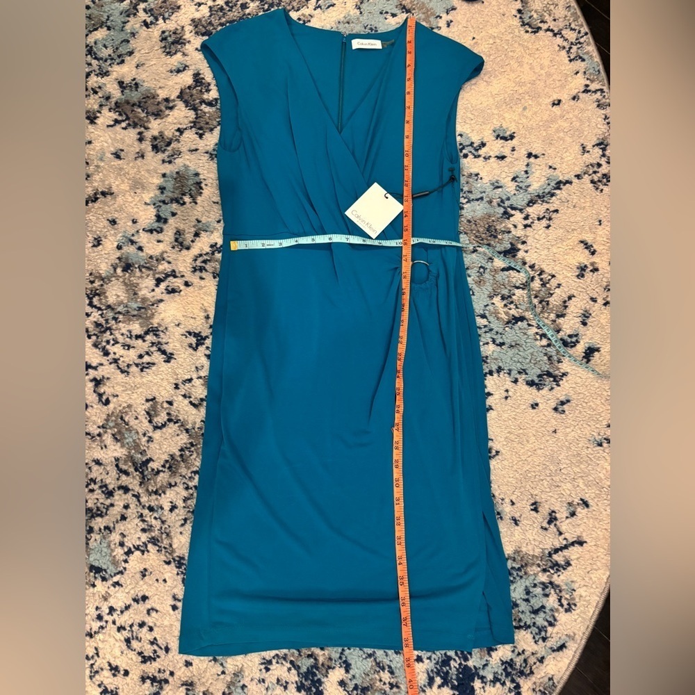 Calvin Klein Sleeveless Faux Wrap
Dress Size  8 NWT - Picture 7 of 7